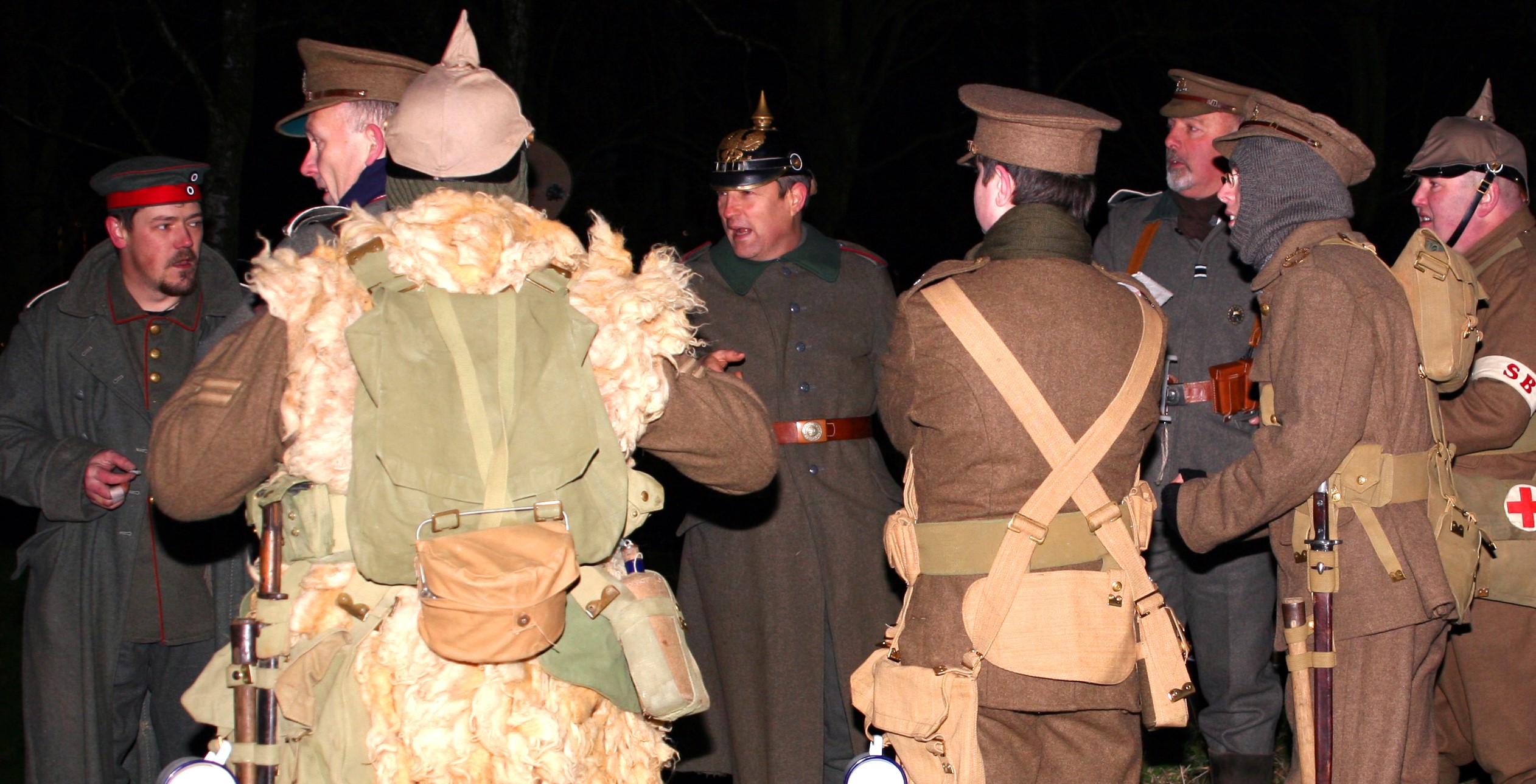 Carols in the trenches  Photographer Terry Fidgeon